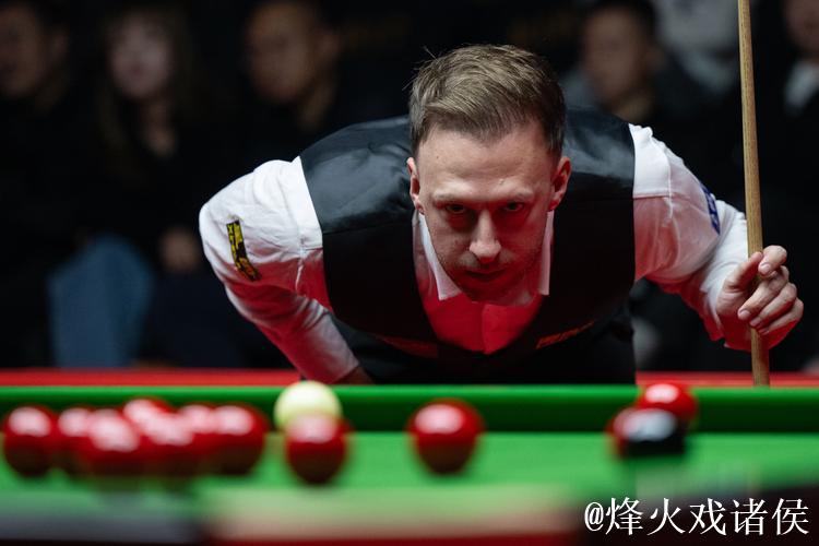 丁俊晖不敌特鲁姆普 遗憾止步斯诺克英锦赛8强